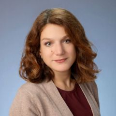 Никулина Любовь